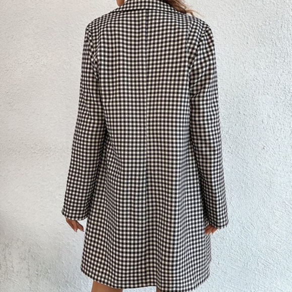 Black White Plaid Button up Blazer Jacket Minimalist - Picture 5 of 5